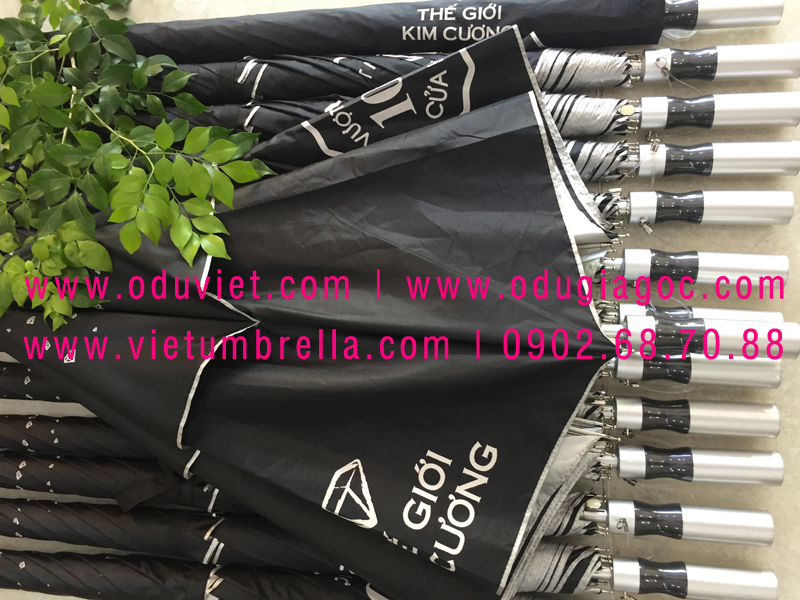 xưởng sản xuất ô dù cầm tay in logo quảng cáo